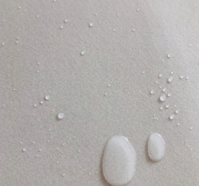 Cambrella mit Selbstkleber